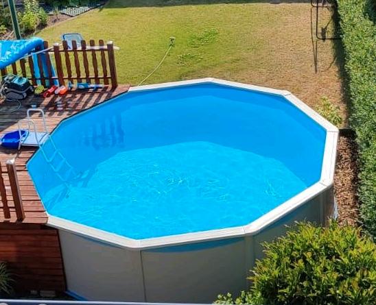 Stahlwandpool Steinbach 4,60 x 1,20 m Filteranlage, Saugroboter in Plate