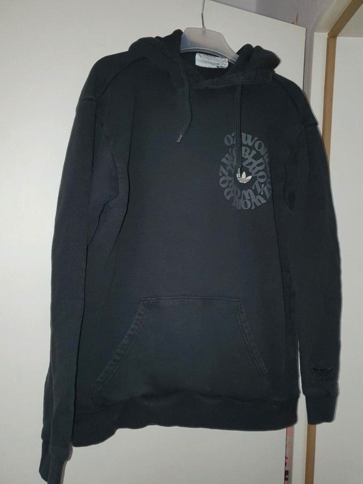 Hoodie Adidas XS in Baden-Baden