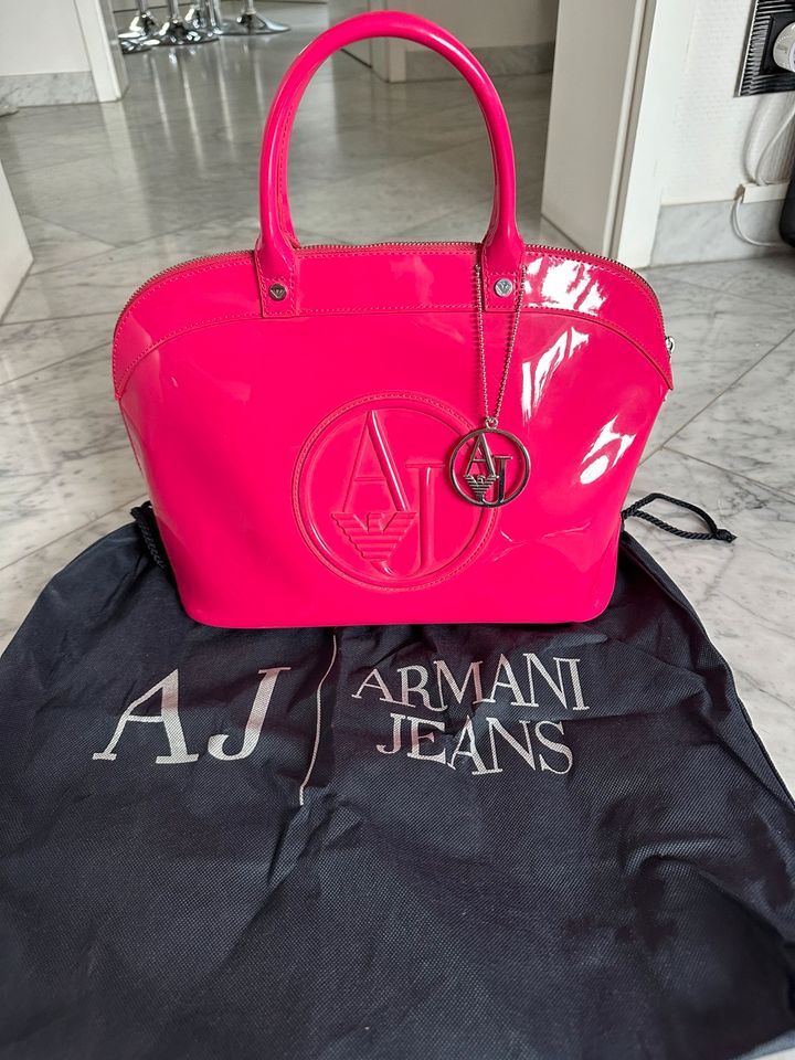 Armani Jeans Henkeltasche pink mit Staubbeutel in Falkensee