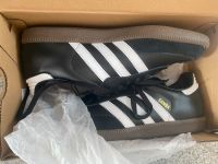 Hallenfußballschuhe Adidas SAMBA schwarz Neu&OVP Gr. 44 Bayern - Schwabmünchen Vorschau