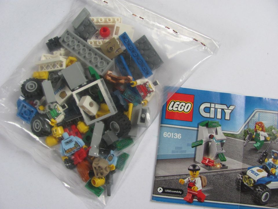 LEGO CITY 60136 Polizei Starter-Set in Braunschweig