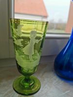 Antikes grünes Pokalglas im Wellenschliff / Schneemalerei Leipzig - Lützschena-Stahmeln Vorschau