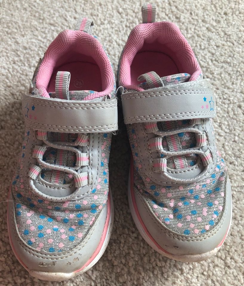 Turnschuhe mit Blinkfunktion Walkx *grau-rosa* Gr. 24 in Sachsen - Glauchau  | Gebrauchte Kinderschuhe Größe 24 kaufen | eBay Kleinanzeigen ist jetzt  Kleinanzeigen