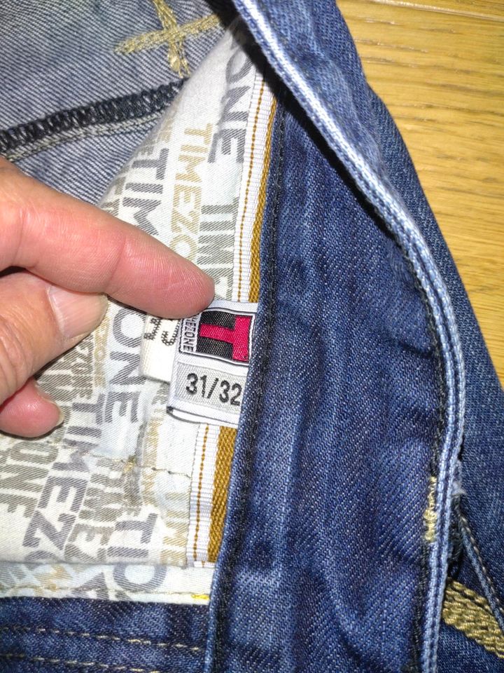 Timezone Damen Jeans 31/32 in Rosenheim