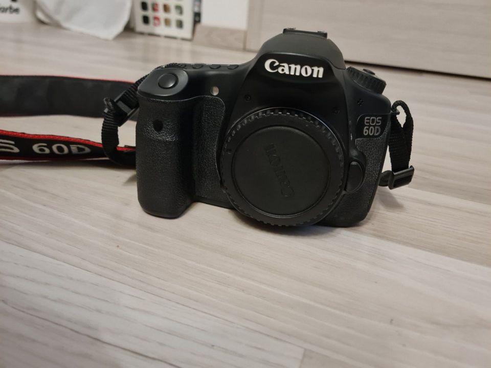 Canon EOS 60D mit viel Zubehör in Amberg b. Buchloe