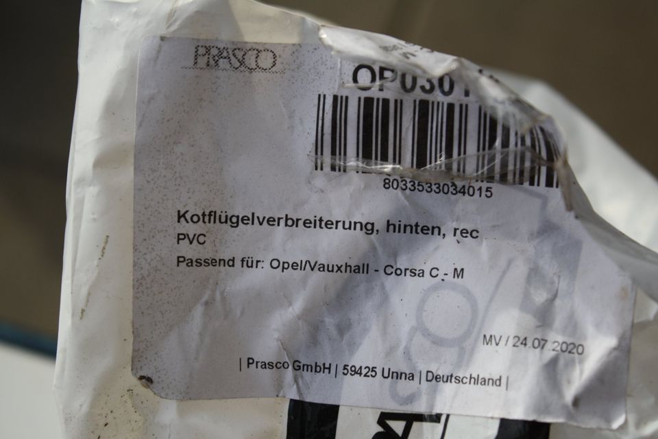 Opel Corsa Kotflügelverbreiterung hinten rechts in Reckendorf