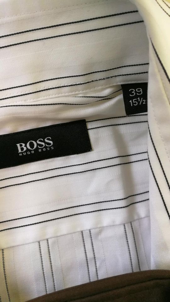 Hugo Boss Hemden 3x und Strellson Gr M bzw 39 im top Zustand in Papendorf (Rostock)
