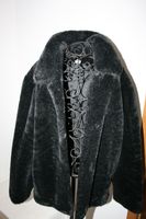 Schwarze elegante Webpelzjacke Fake fur Gr. 38 Bayern - Pilsting Vorschau