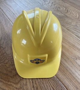 Bruder Baustellen-Spielhelm Helm für Kinder Bauhelm aus Kunststoff gelb