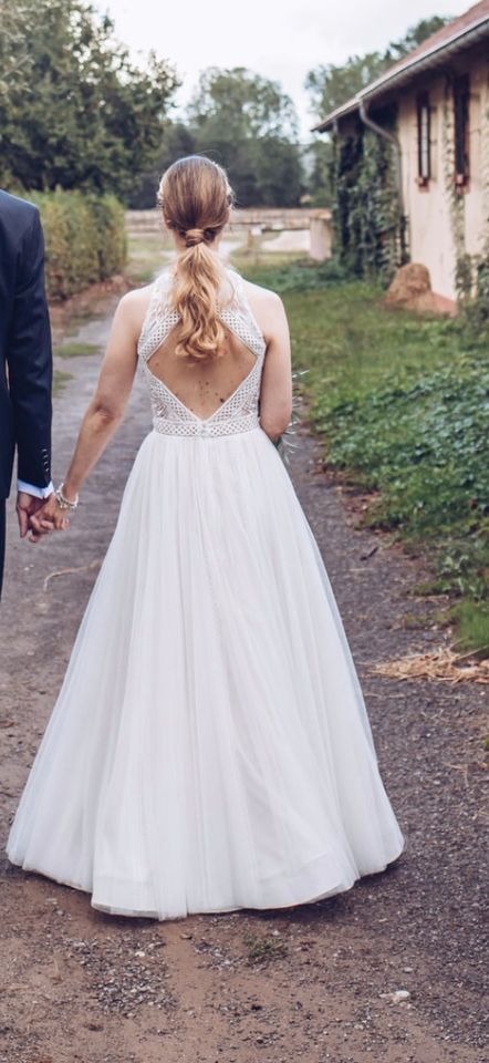 1x getragenes Brautkleid von Lilian West in Blieskastel