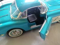 Solido 1:12 Chevrolet Corvette 1958 Lack hellblau HT XL Modell Nordrhein-Westfalen - Hattingen Vorschau