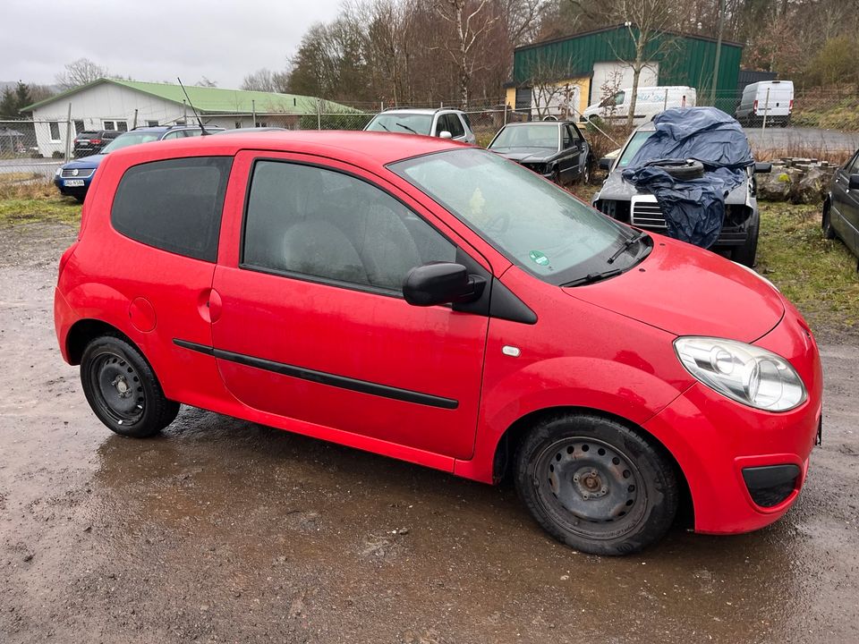 Renault Twingo 1.2, TÜV 10/2025 in Üdersdorf