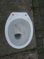 Stand WC verstaubt. Sachsen-Anhalt - Magdeburg Vorschau