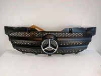 Mercedes W906 Kühlergrill A9068800385 Grill vor facelift Lufteinl Nordrhein-Westfalen - Niederkassel Vorschau