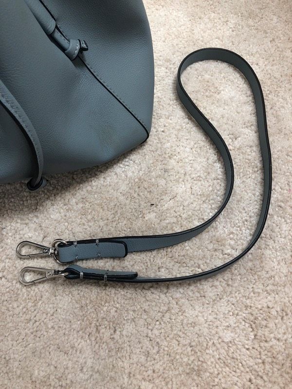 Zara Handtasche Beutel umhänge Tasche crossbody hell Baby blau in Pforzheim