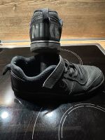 Nike Sport Schuhe für Kinder, super erhalten! Gr. 32 Nordrhein-Westfalen - Neuss Vorschau