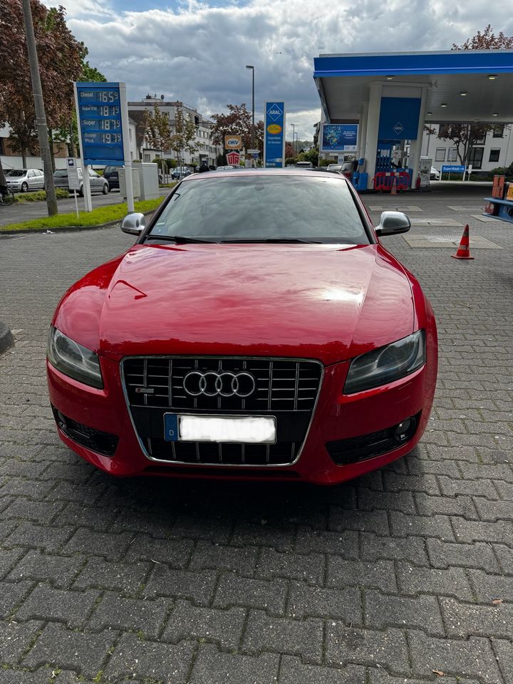 Audi A5 S-line 2.0 tfsi in Bonn