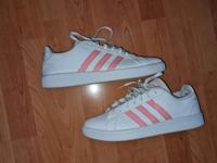 Adidas Grand Court Damen Schuhe Sneaker Gr. 42 Turnschuhe Thüringen - Arnstadt Vorschau
