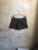 H&M organic concious Shorts Hose glänzende Baumwolle 36 safari Innenstadt - Köln Altstadt Vorschau