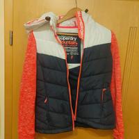 Jacke mit Kapuze von superdry mit Strickärmel in 40 Hessen - Lahnau Vorschau