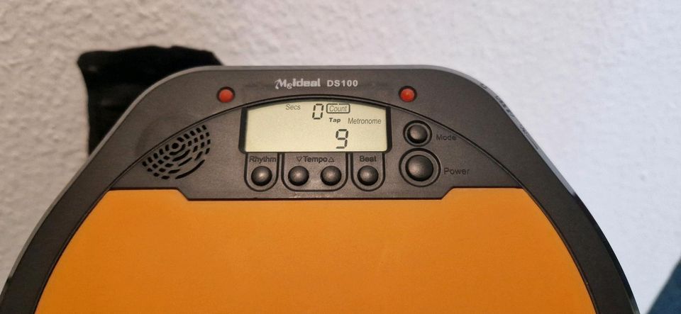 digitales elektronisches Schlagzeug-Übungspad mit Ständer in Berlin