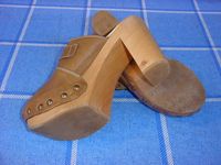 Vintage Clogs Mules Echt Holz Pantolette High Heels 11cm Gr.39 Bayern - Velburg Vorschau