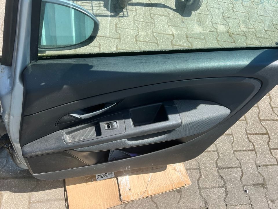 Fiat Grande Punto 199 Tür vorne rechts Außenspiegel 589/A ✅ in Bottrop