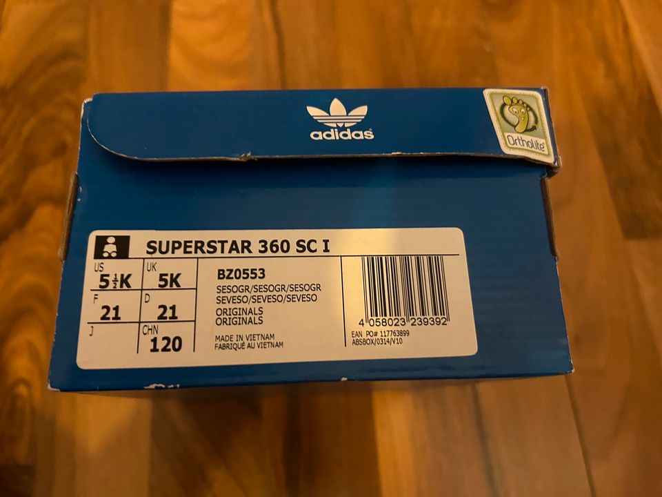 Neu!Adidas Superstar I grün Gr. 21 in Quarnbek