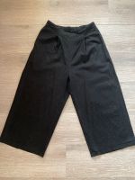 Culotte Hose Anthrazit Gr. 36-38 mit Gummizug selbst genäht Baden-Württemberg - Nürtingen Vorschau