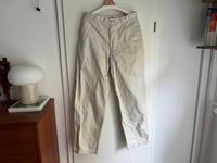 UNIQLO Chino Herren weiß creme 33 Inch lang Weit Hose Stoffhose Berlin - Steglitz Vorschau