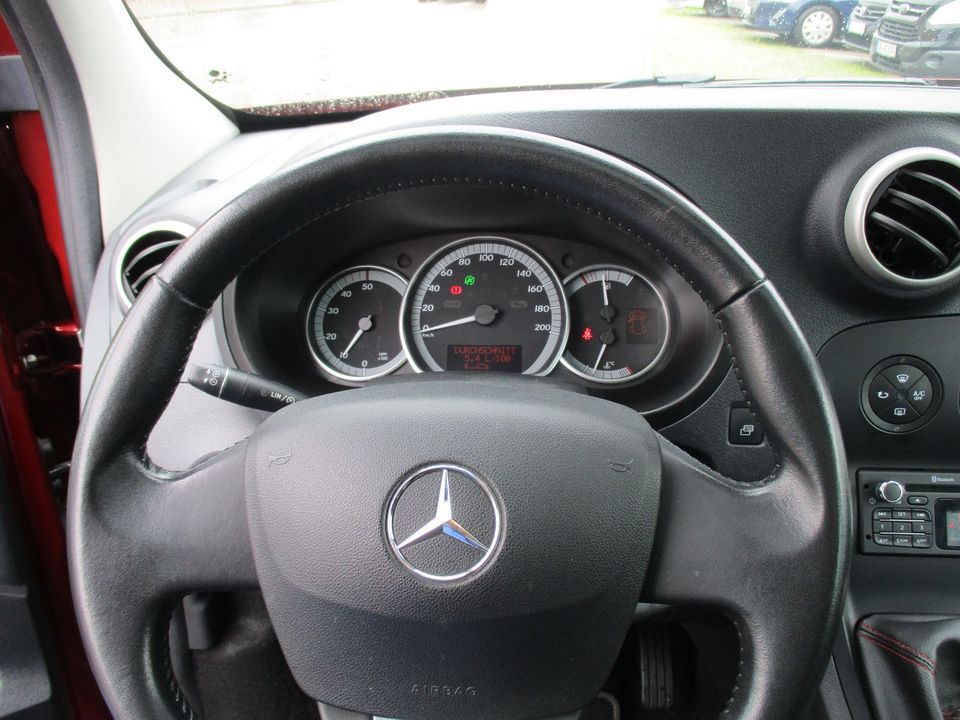 Mercedes-Benz Citan Tourer 111 CDI lang,Pano,SHZ,Kam,PDC in Heusweiler