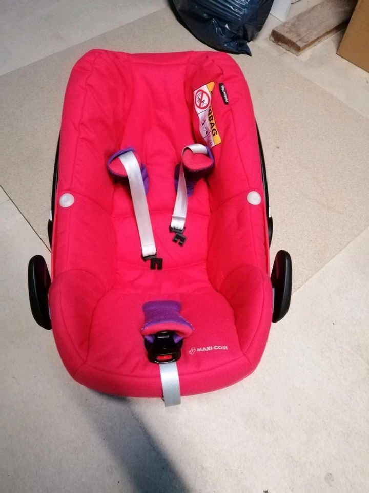 Maxi cosi Babyschale in Wiesbaum