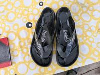 Flipflops Birkenstock Betula 44/45 schwarz Mecklenburg-Vorpommern - Borrentin-Gnevezow Vorschau
