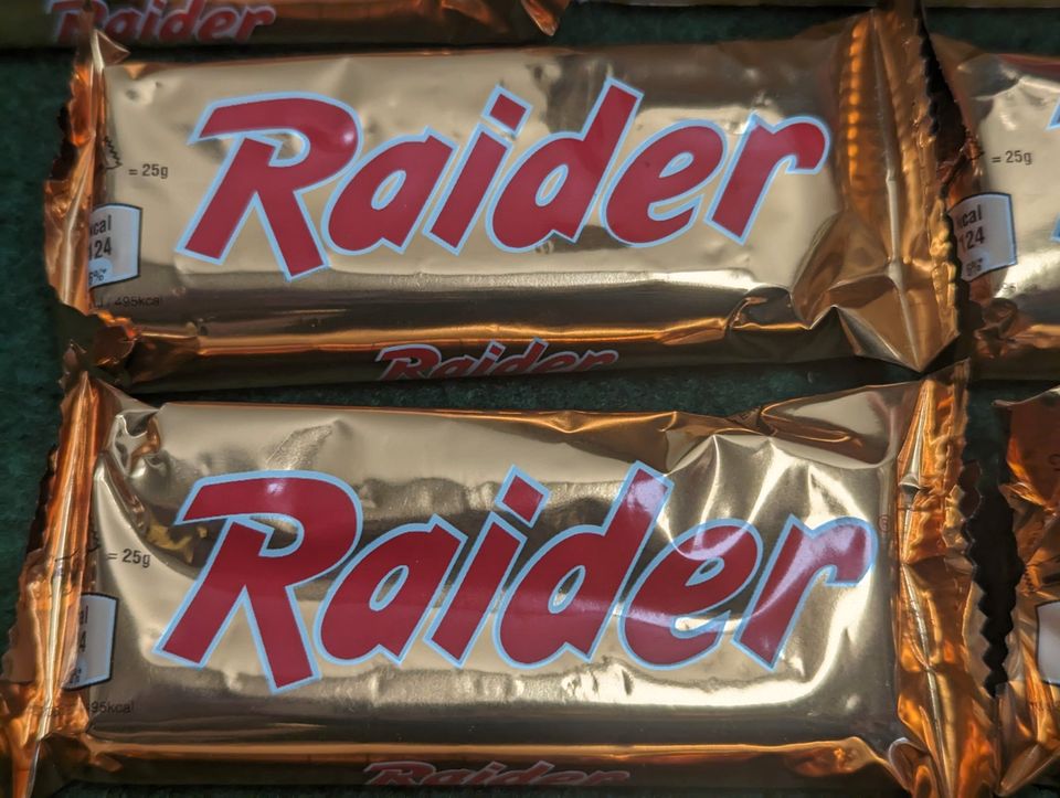 14 x ORIGINAL Raider inclusive Original Box ! KEIN TWIX ! MHD in Dortmund