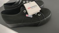 neue superga schuhe in schwarz Plateau Sneaker Damen Nordrhein-Westfalen - Witten Vorschau