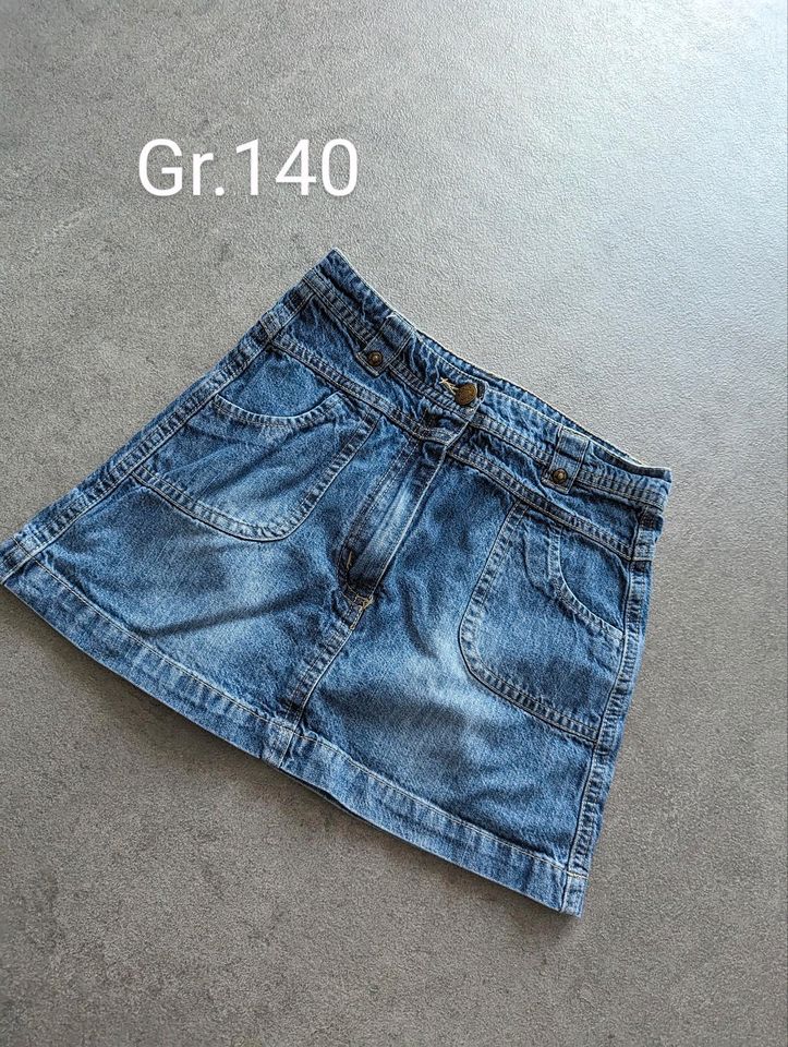 Jeansrock Gr. 140 für Mädchen in Erolzheim