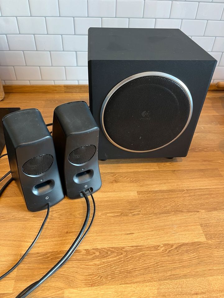 LOGITECH Speaker System/ Lautsprecher Z523 in Frankfurt am Main