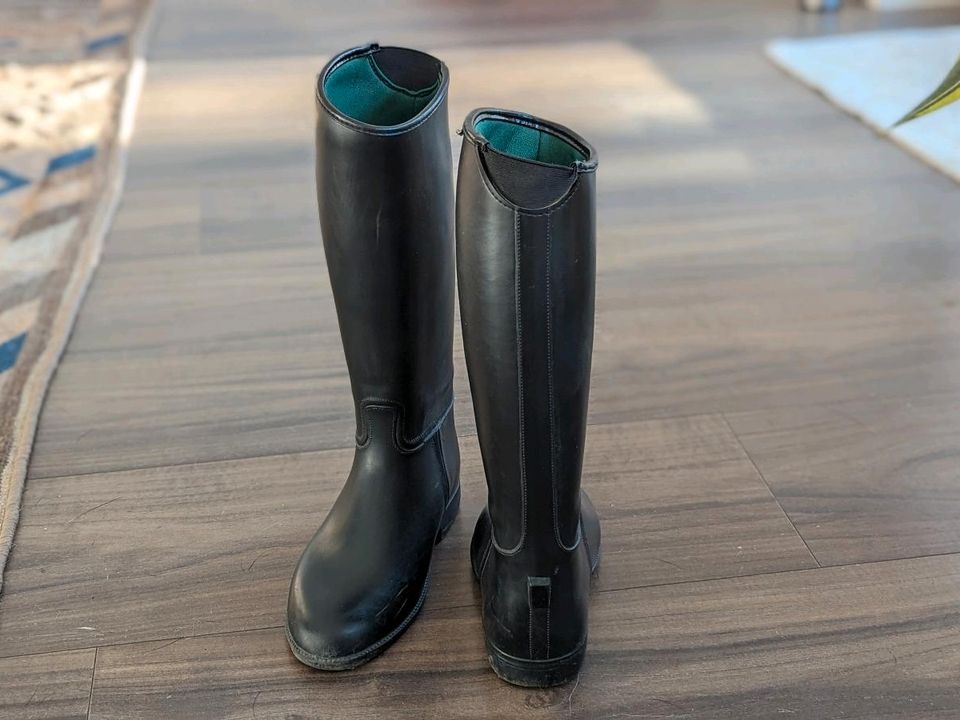 HKM Reitstiefel Kinder mit Elastikeinsatz Schwarz in Köln