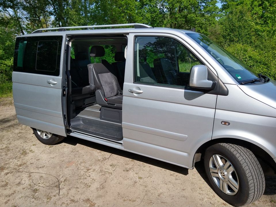 VW T5 Multivan Highline in Wentorf