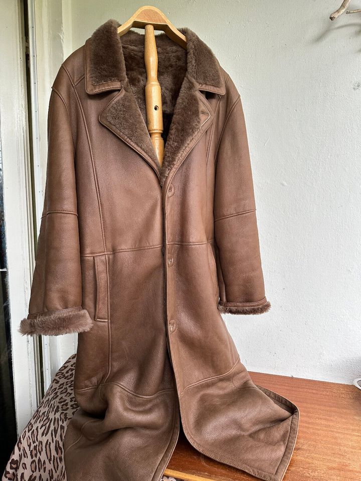 ECHT LAMMFELL LUXUS HERREN MANTEL JACKE gr  48 wie L FEIN Sehr ed in Düsseldorf