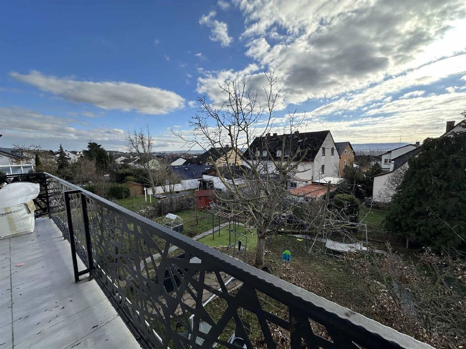 Top saniertes Einfamilienhaus mit Balkon und großem Garten in ruhiger Lage in Rüdesheim am Rhein