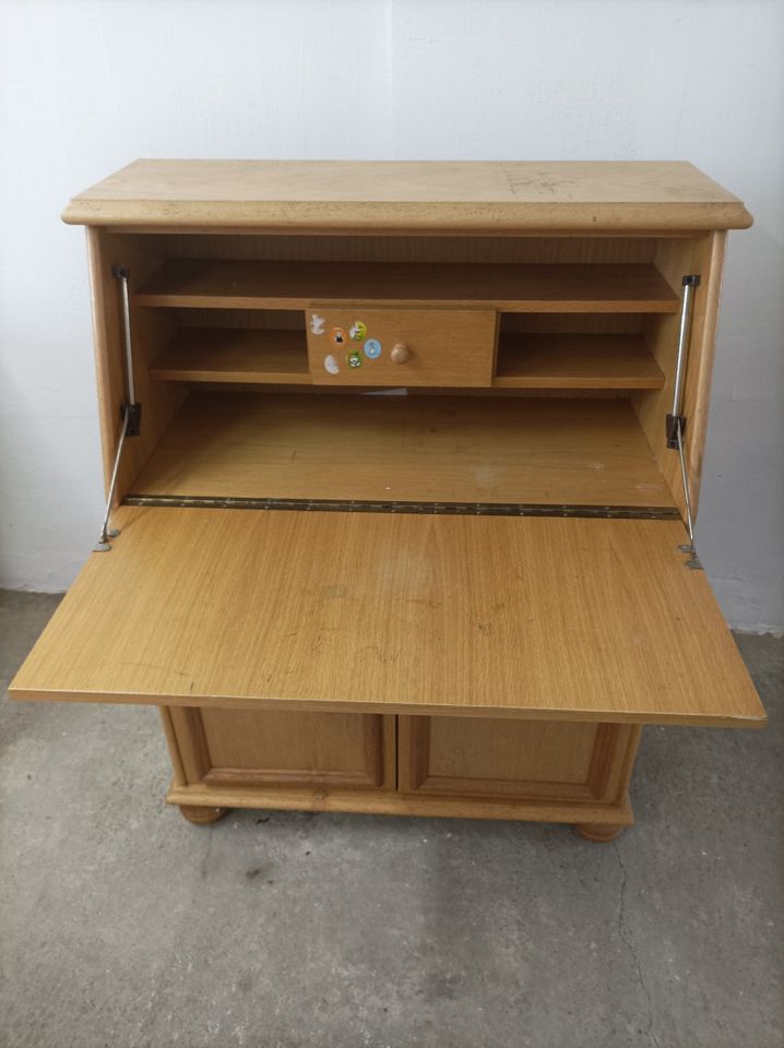 DDR Sekretär Schrank,Schreibtischschrank,Schrank in Straach