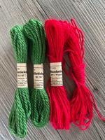 DDR Stickgarn Wollstickgarn Handstickgarn Sticken | grün rot Sachsen - Markkleeberg Vorschau