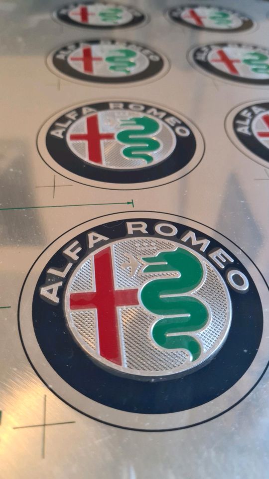 Original Alfa Romeo Emblem Logo badge quattrofoglie Platte in Braunschweig