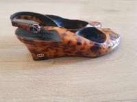 Gucci Peeptoel mit Keilabsatz Gr. 36 Hannover - Herrenhausen-Stöcken Vorschau