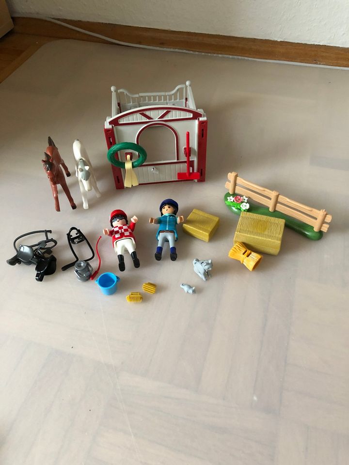 Playmobil Country Pferdepacket 7 Sets!! 6948/6970/5227/4258/5111/ in Hemmingen