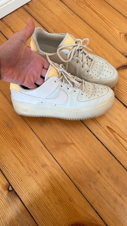 Nike Air Force 1 Sneaker (beige/transparent/gelb) 38 in Berlin