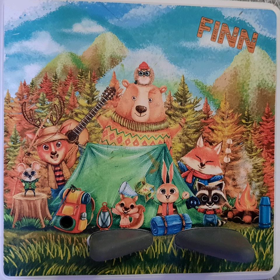 Toniebox Cover Camping / Waldtiere Schutzfolie mit Namen "Finn" in Weilrod 