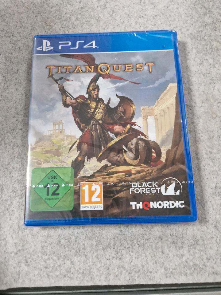 Titan quest ps4 neu in Duisburg