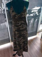 Kleid eng anliegend Camouflage onesize Nordrhein-Westfalen - Rommerskirchen Vorschau